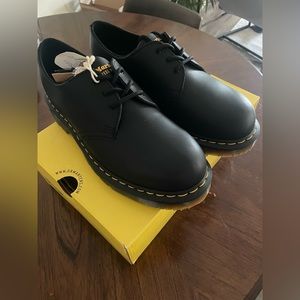 Dr Martens Men’s Steel Toe Industrial Full Grain Shoe Size 11 Black